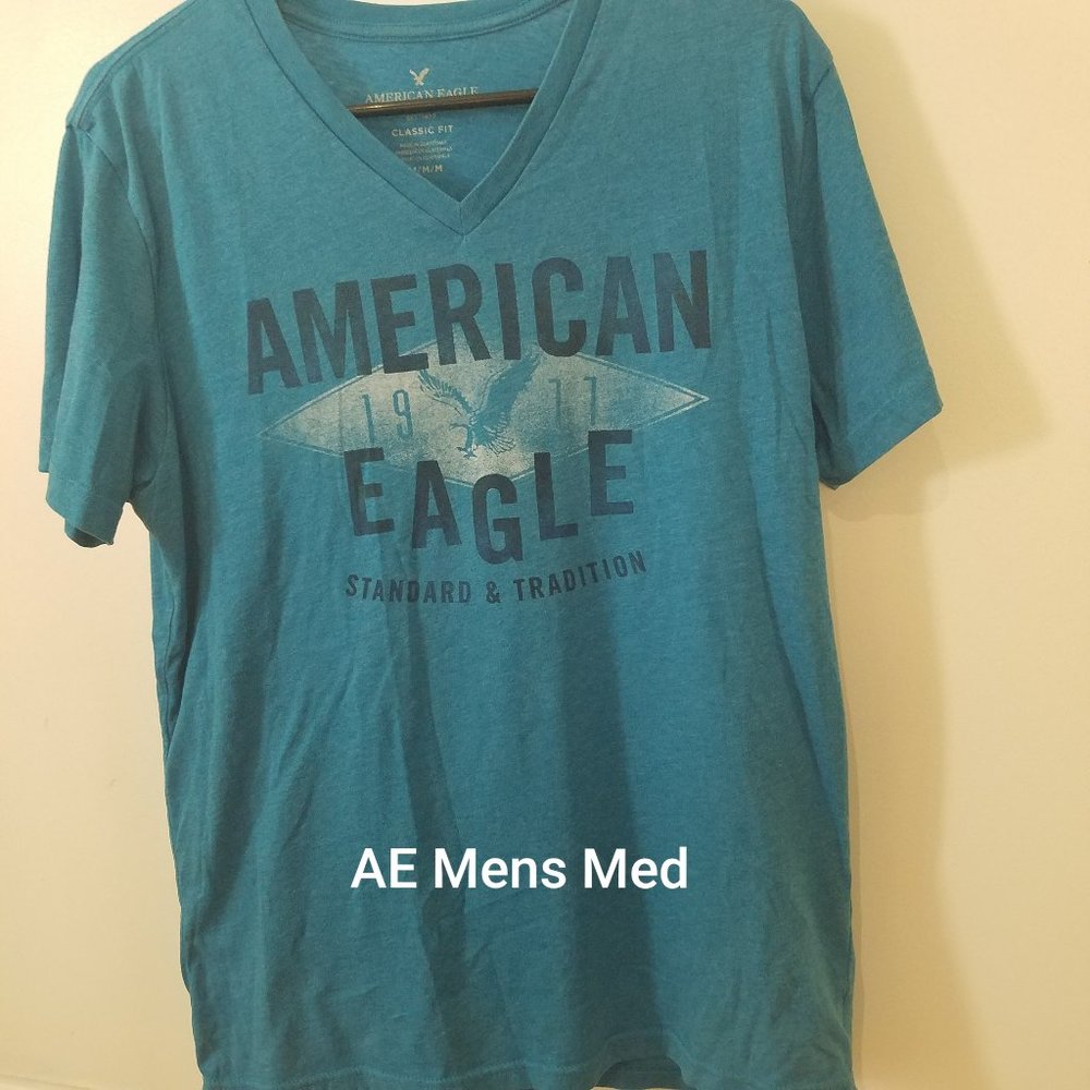 American Eagle Tshirt